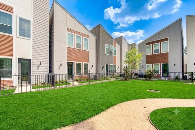 564 Janisch Road, Houston, TX 77018
