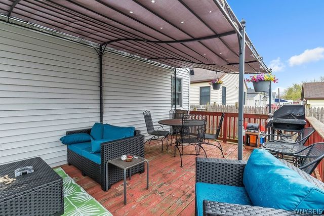 828 93rd Street, Niagara Falls, NY 14304