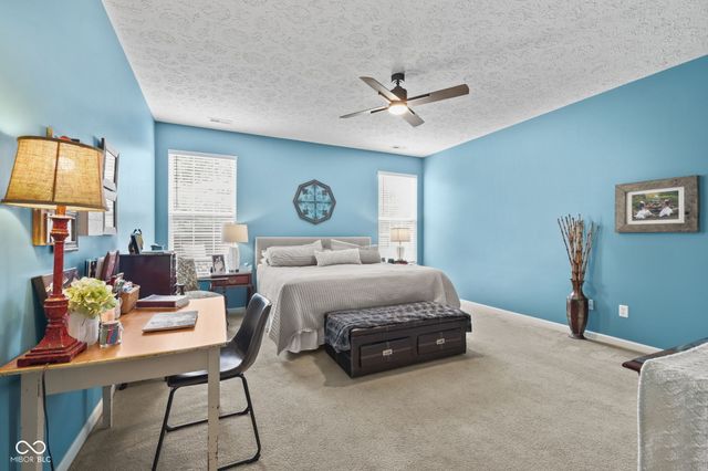 1381 Brookway Drive, Avon, IN 46123