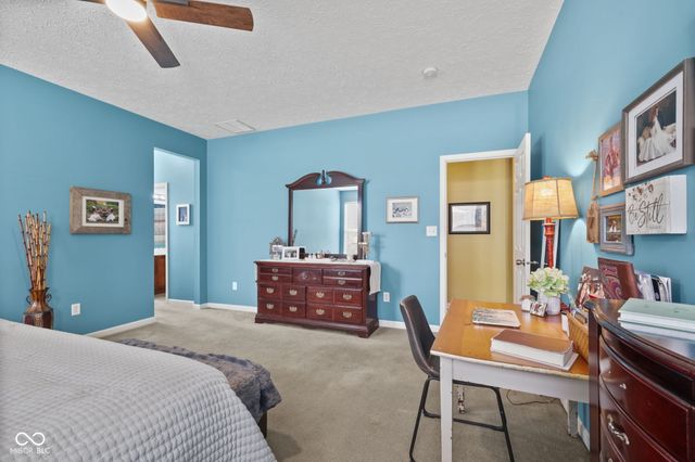 1381 Brookway Drive, Avon, IN 46123