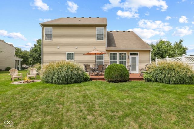 1381 Brookway Drive, Avon, IN 46123