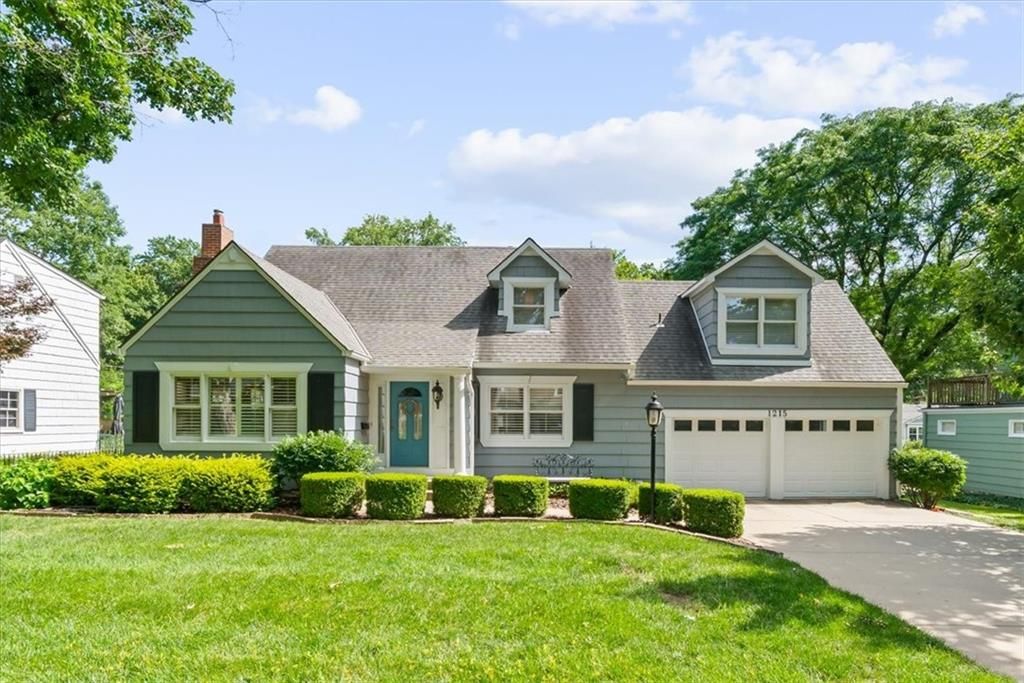 1215 Arno Road, Kansas City, MO 64113
