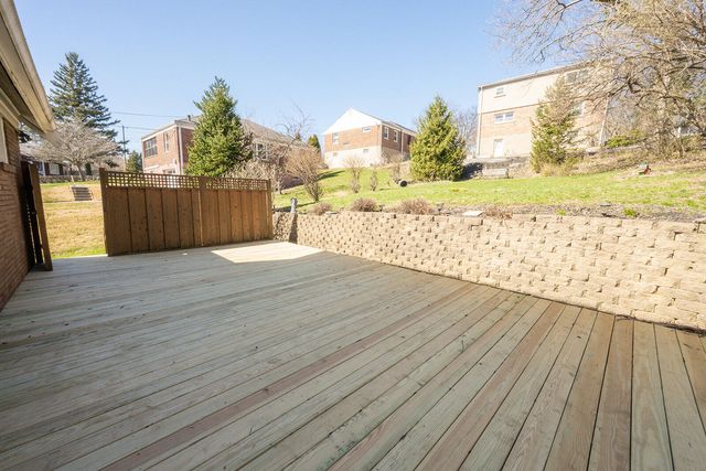 11 Tower Hill Road, Fort Thomas, KY 41075