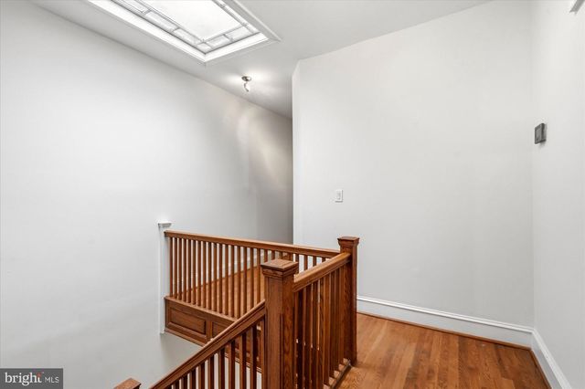 1032 KENYON ST NW, Washington, DC 20010