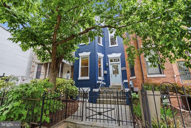 1032 KENYON ST NW, Washington, DC 20010