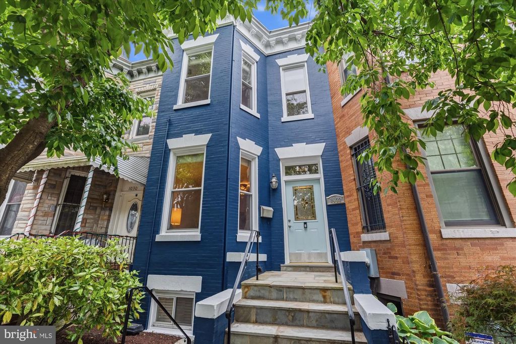 1032 KENYON ST NW, Washington, DC 20010