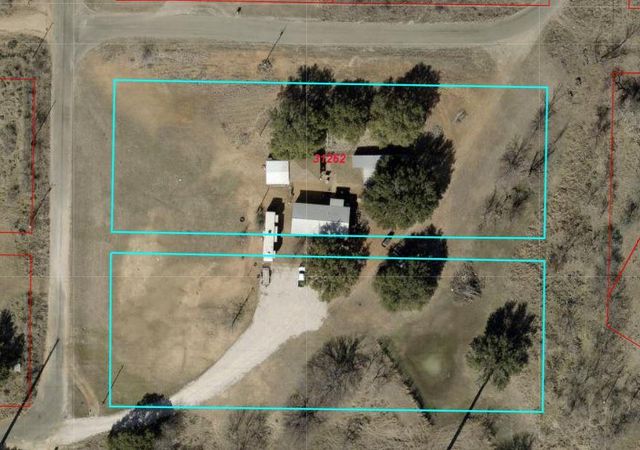 601 E. Austin Ave, Llano, TX 78643