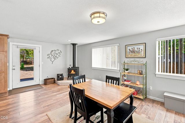 16108 Leona Lane, La Pine, OR 97739