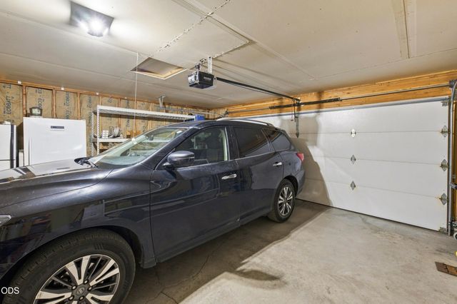 16108 Leona Lane, La Pine, OR 97739