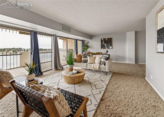 411 Lakewood Circle C904, Colorado Springs, CO 80910