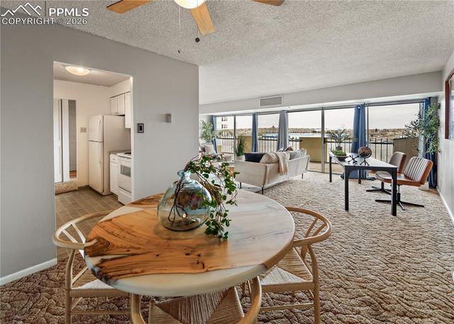 411 Lakewood Circle C904, Colorado Springs, CO 80910