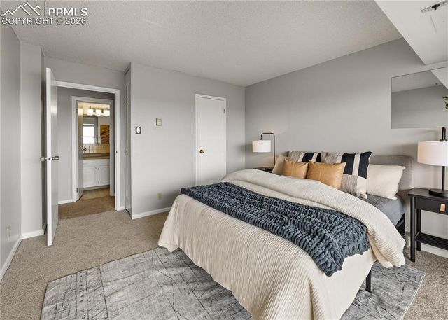 411 Lakewood Circle C904, Colorado Springs, CO 80910