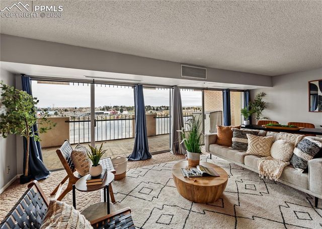 411 Lakewood Circle C904, Colorado Springs, CO 80910