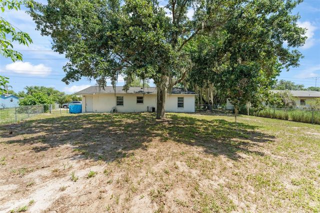 2710 W COUNTY ROAD 44, Eustis, FL 32726