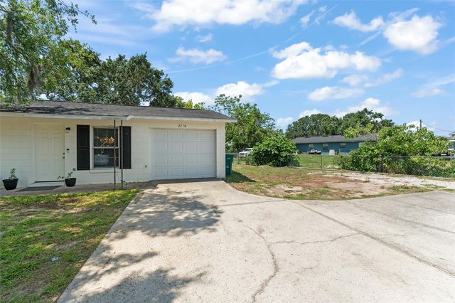 2710 W COUNTY ROAD 44, Eustis, FL 32726