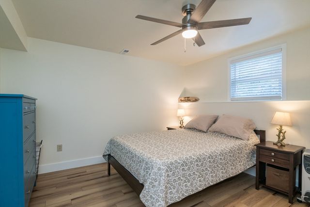 96 Straits Rd, Hatfield, MA 01038