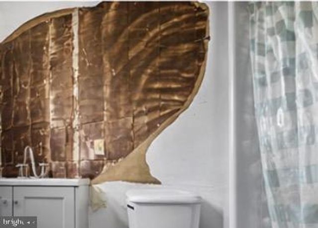 1116 MARTIN AVE, Cherry Hill, NJ 08002