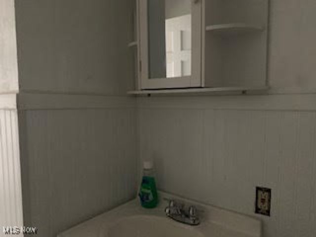 3454 E 76th Street, Cleveland, OH 44127