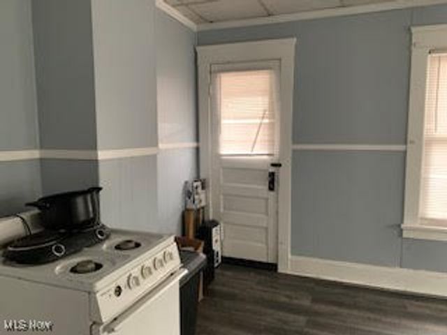 3454 E 76th Street, Cleveland, OH 44127