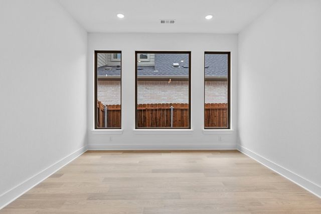 1132 Hitching Post Way, Oak Point, TX 75068