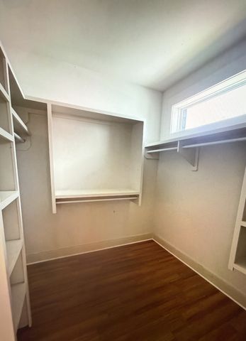 1813B Hermosa St, Nashville, TN 37208