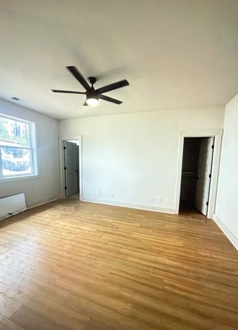 1813B Hermosa St, Nashville, TN 37208