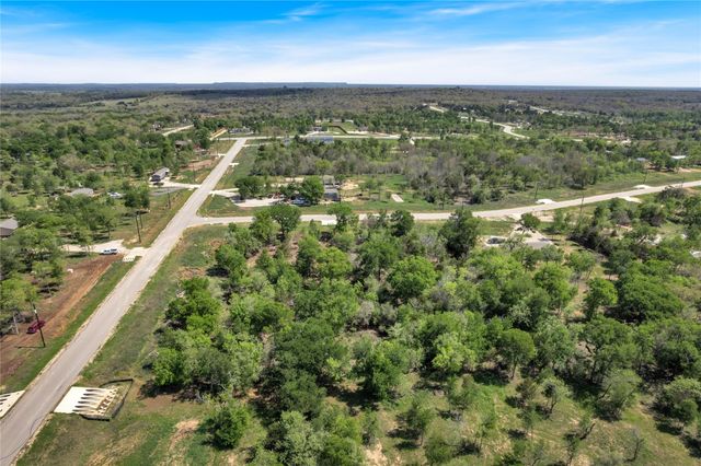 114 Empire ST, Elgin, TX 78621