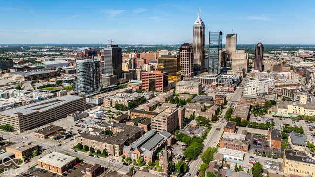 225 N New Jersey Street 27, Indianapolis, IN 46204