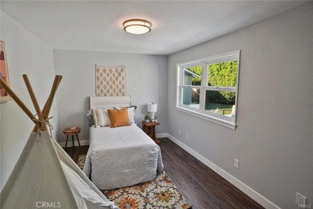 505 Cambridge Drive, Burbank, CA 91504