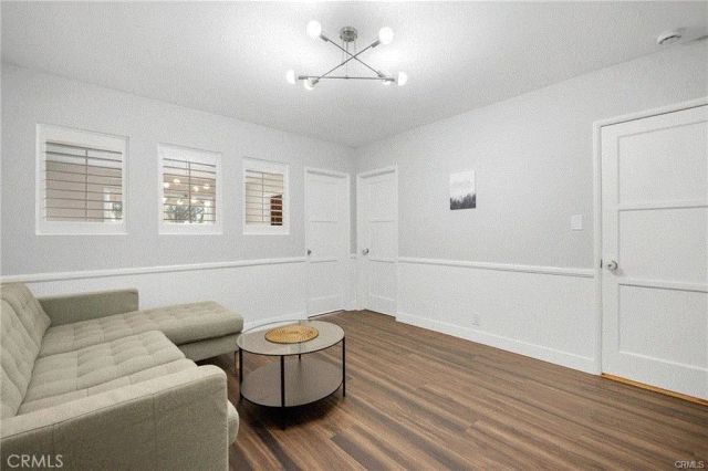 505 Cambridge Drive, Burbank, CA 91504