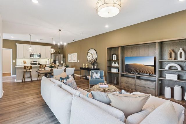 2266 RED PINE COURT, Eustis, FL 32726