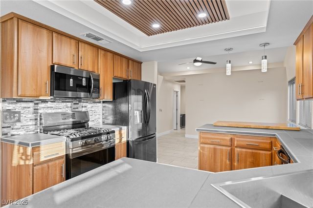 4629 Victoria Beach Way, Las Vegas, NV 89130