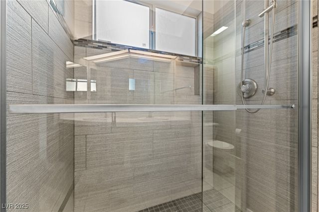 4629 Victoria Beach Way, Las Vegas, NV 89130