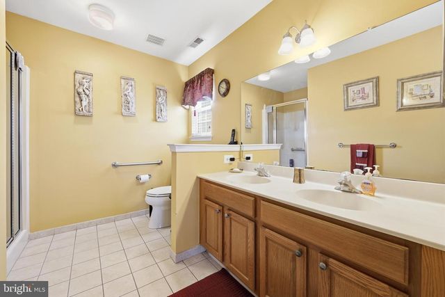 531 RIVIERA DR, Williamstown, NJ 08094