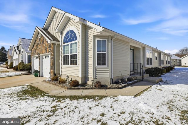 531 RIVIERA DR, Williamstown, NJ 08094