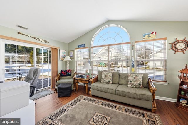 531 RIVIERA DR, Williamstown, NJ 08094