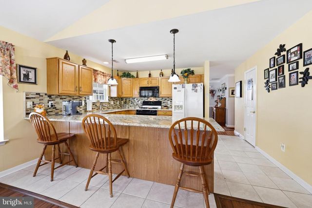 531 RIVIERA DR, Williamstown, NJ 08094