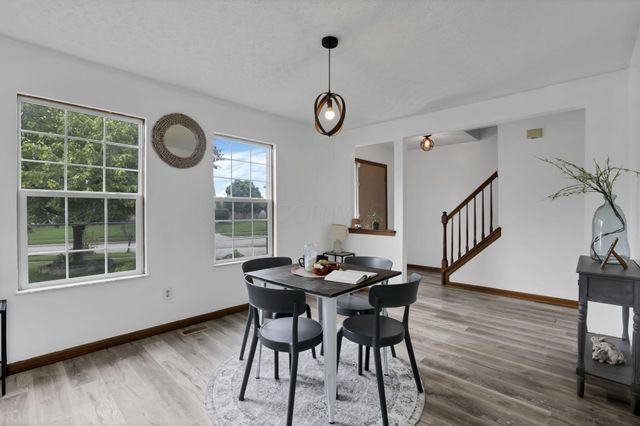 504 Bellcrest Court, Pataskala, OH 43062