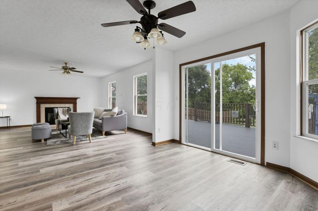 504 Bellcrest Court, Pataskala, OH 43062