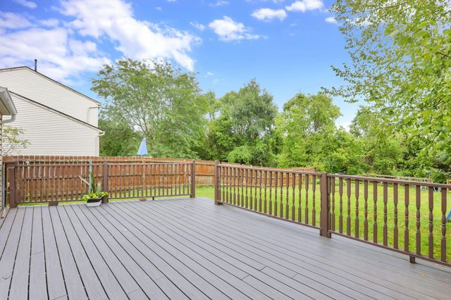 504 Bellcrest Court, Pataskala, OH 43062