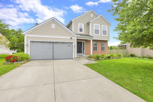 504 Bellcrest Court, Pataskala, OH 43062