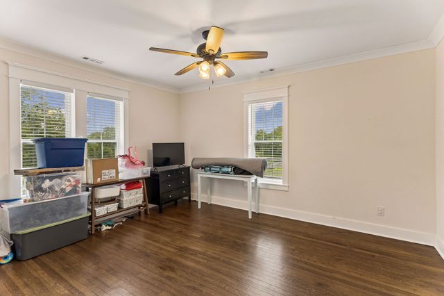 106 Lafayette Ave, Lawrenceburg, TN 38464