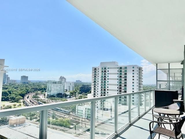 79 SW 12th St 1806, Miami, FL 33130