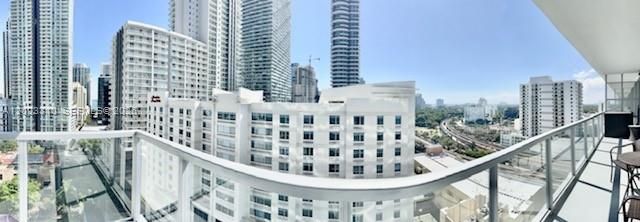 79 SW 12th St 1806, Miami, FL 33130