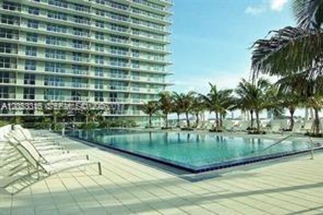 79 SW 12th St 1806, Miami, FL 33130