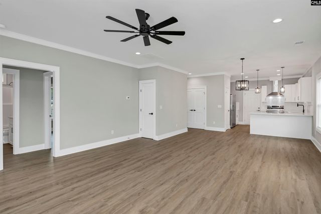 399 Terrace Way, Batesburg, SC 29070