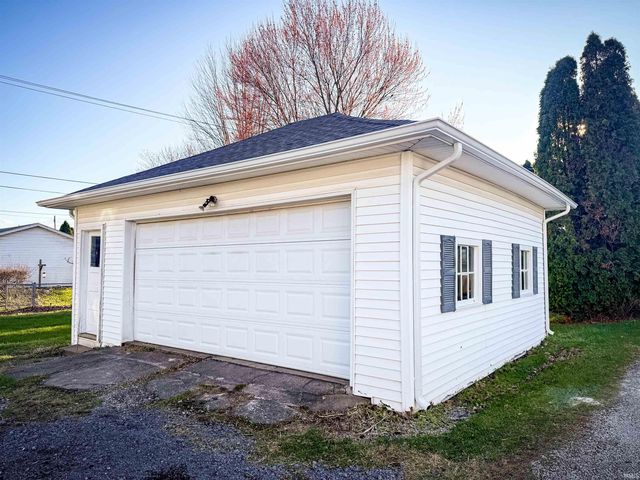 207 N Lafayette Street, North Liberty, IN 46554