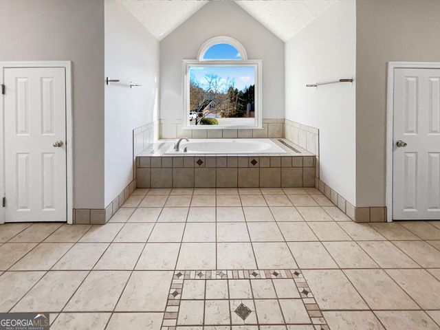 2380 Black Bear Court, Buford, GA 30519