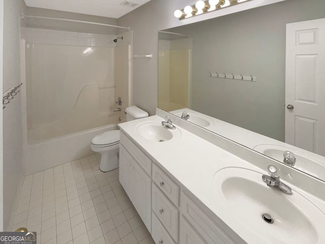 2380 Black Bear Court, Buford, GA 30519