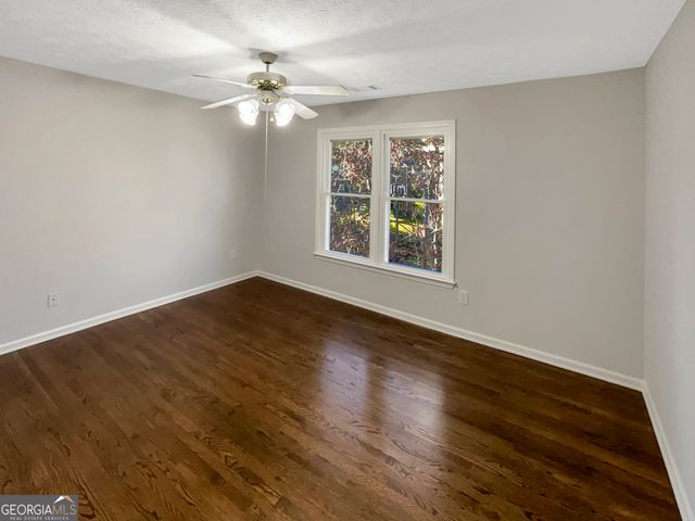 2380 Black Bear Court, Buford, GA 30519